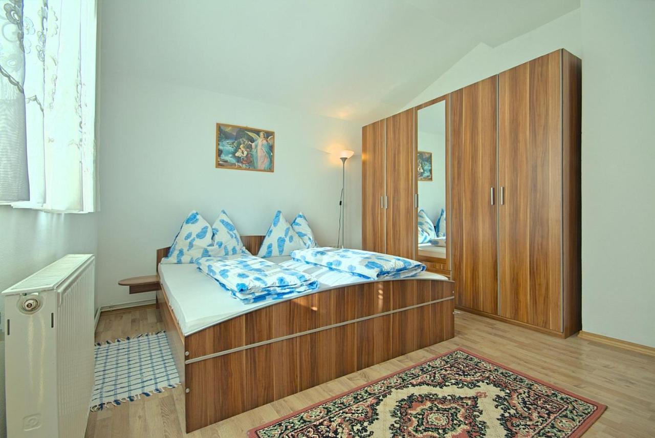App Rosi Apartman Poreč Kültér fotó