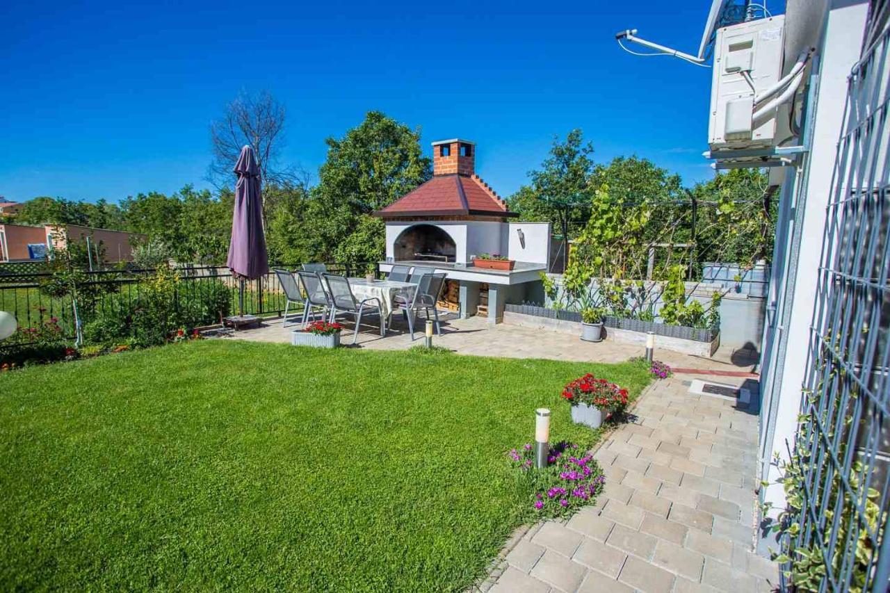 App Rosi Apartman Poreč Kültér fotó