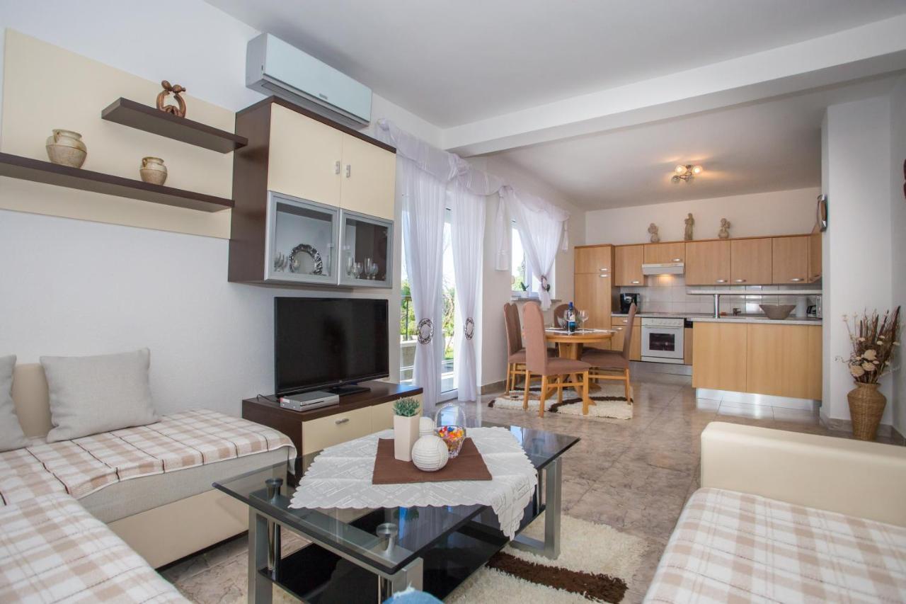 App Rosi Apartman Poreč Kültér fotó