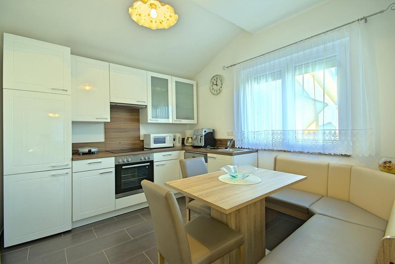 App Rosi Apartman Poreč Kültér fotó