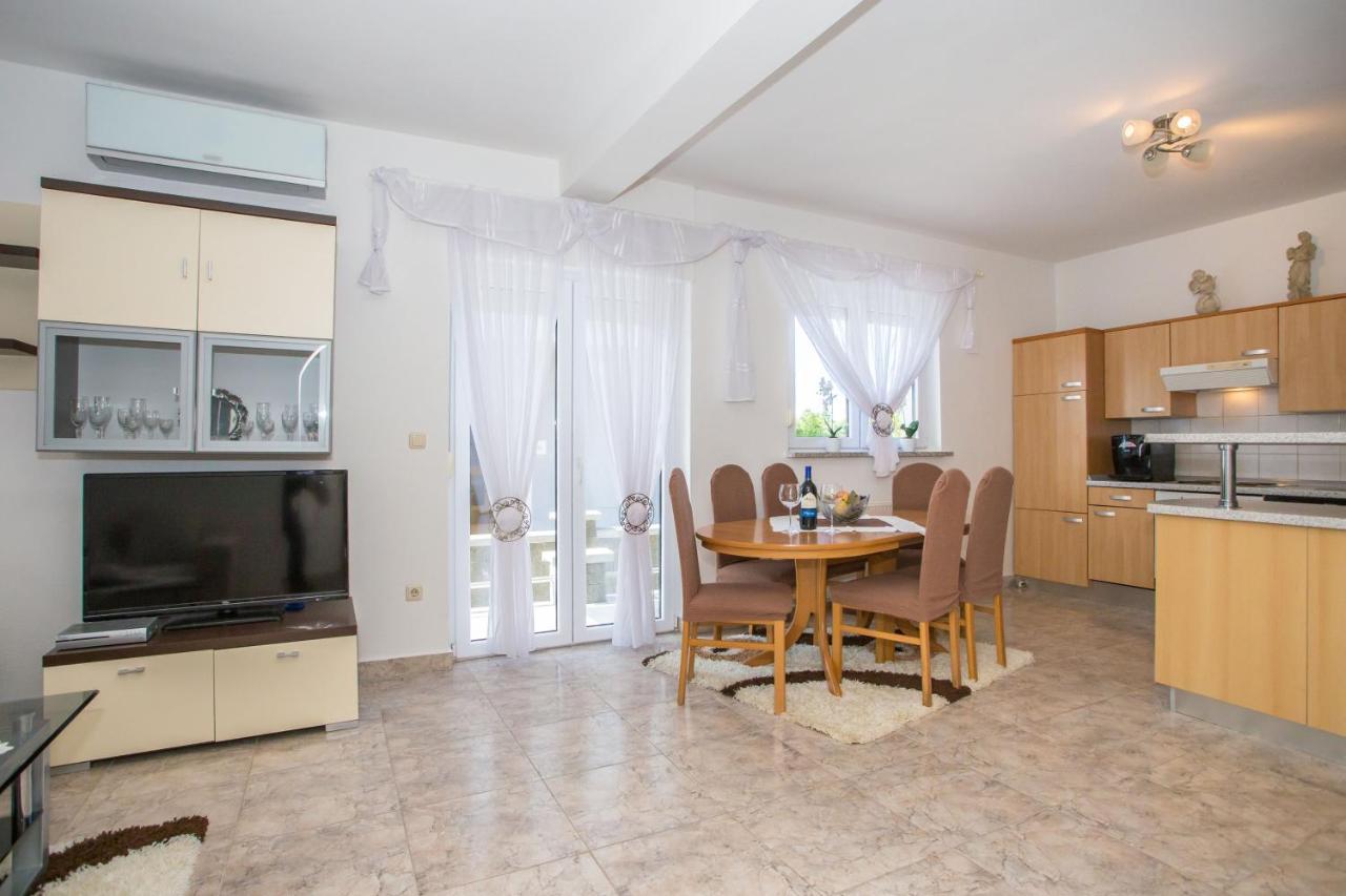 App Rosi Apartman Poreč Kültér fotó