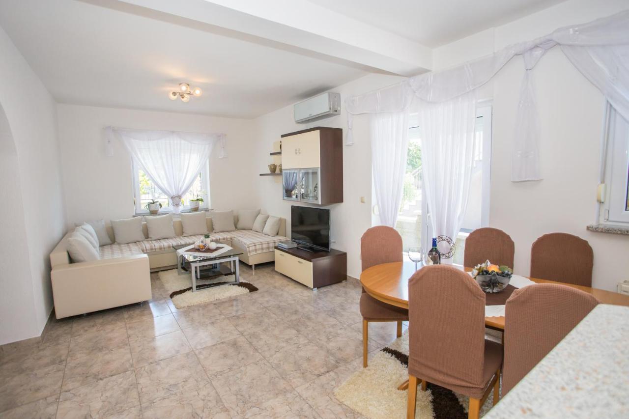 App Rosi Apartman Poreč Kültér fotó