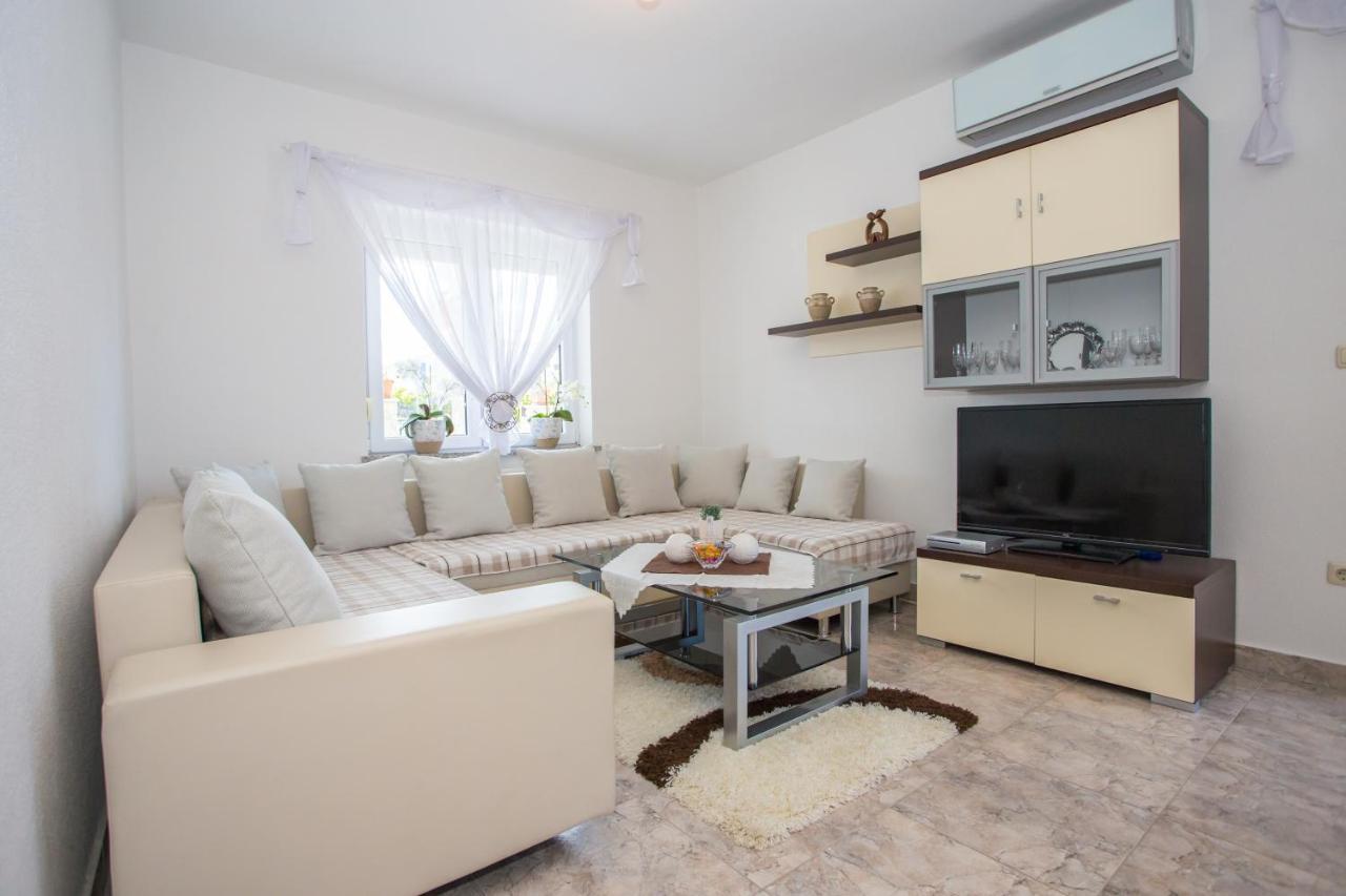 App Rosi Apartman Poreč Kültér fotó