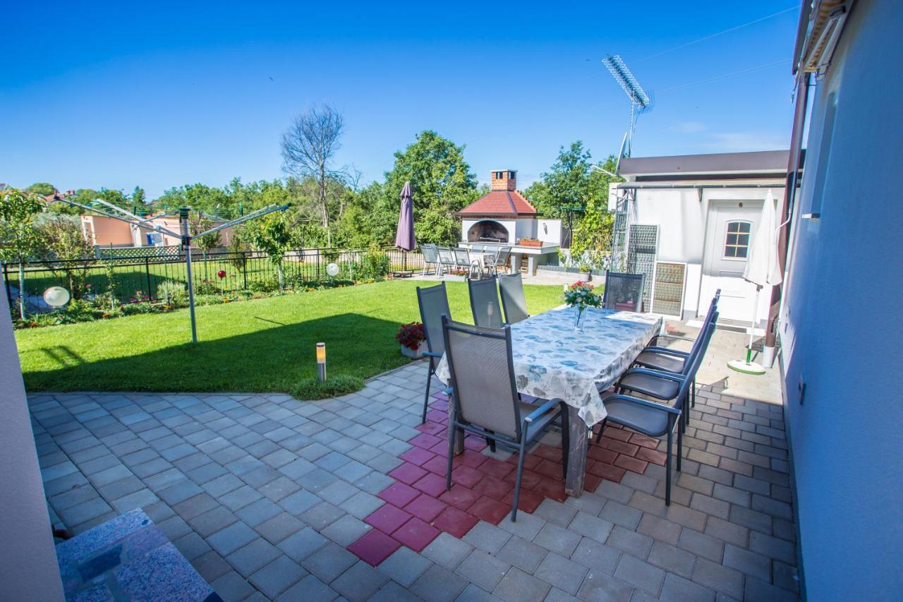 App Rosi Apartman Poreč Kültér fotó